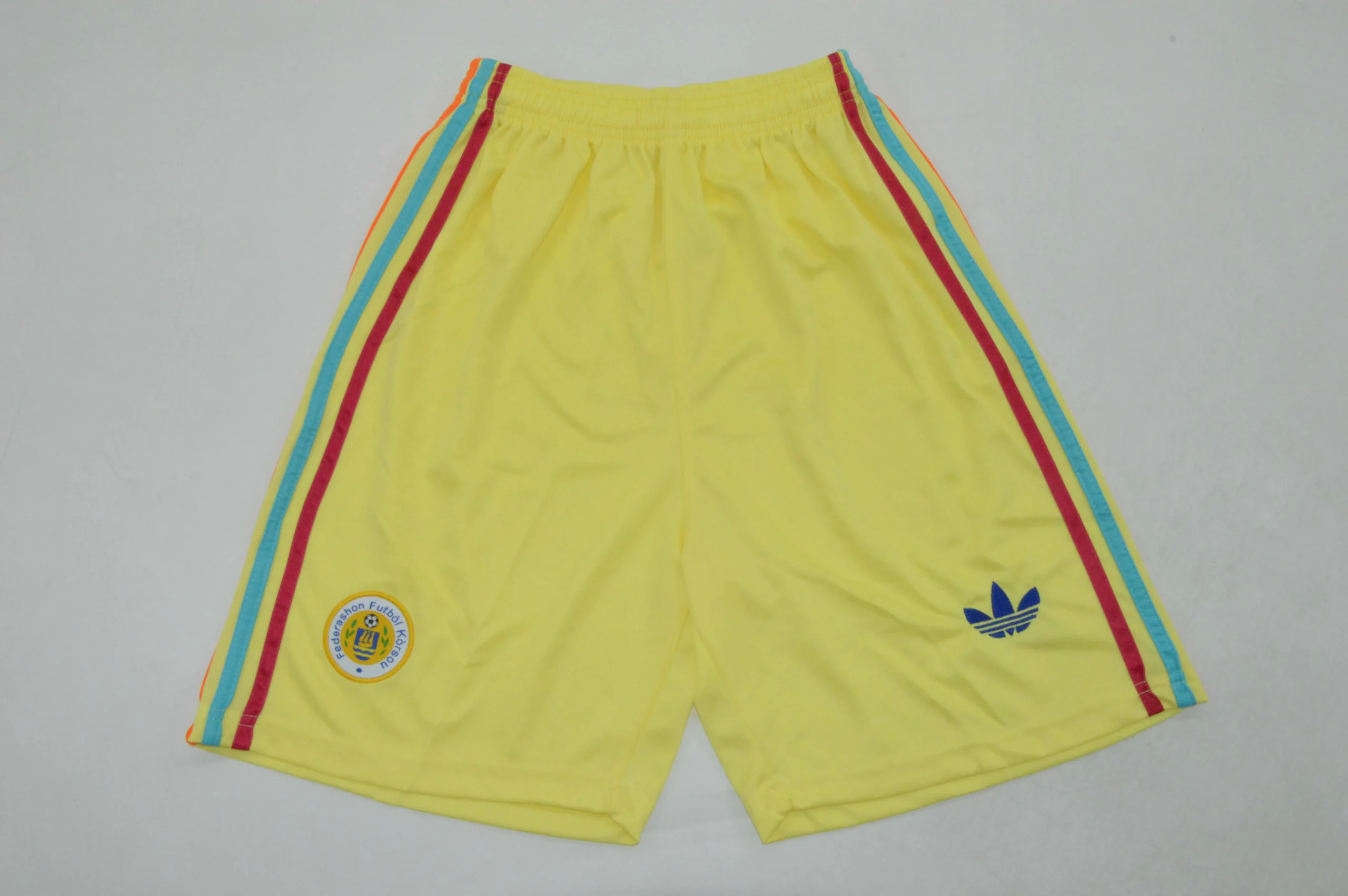 b8517b2f Short Curazao visitante 2026 - Imagen 1