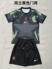 Kit de niño Países Bajos portero color negro 2026
