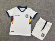 Kit de niño Ecuador visitante 2026