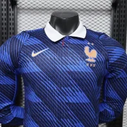 Francia local 2026 manga larga versión jugador - Imagen 10