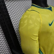 Brasil local 2026 manga larga versión jugador - Imagen 11