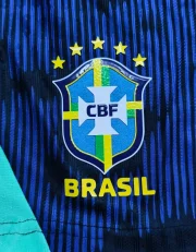 Kit de niño Brasil visitante 2026 versión jugador - Imagen 4