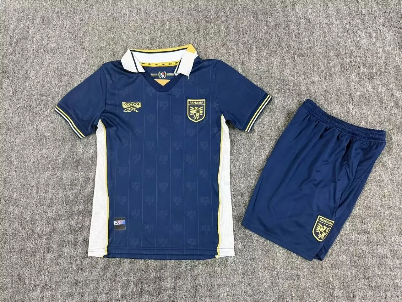 cfff3a3d Kit de niño Panamá alternativa 2026 - Imagen 1