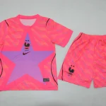 Kit de niño Francia portero color rosa 2026